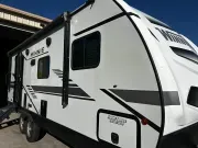 used Travel Trailers Winnebago  for sale, in Longmont, CO Thumbnail 9