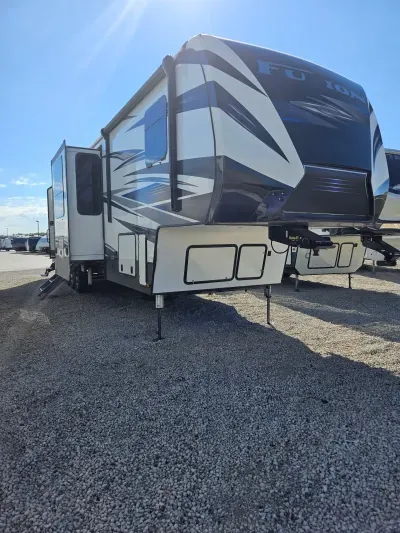 2020 Keystone RV Fuzion
