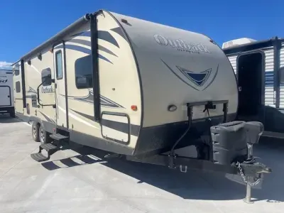 2017 Keystone RV Outback Ultra-Lite