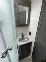 used Travel Trailers Venture  for sale, in Longmont, CO Thumbnail 9