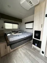 used Travel Trailers Winnebago  for sale, in Longmont, CO Thumbnail 8
