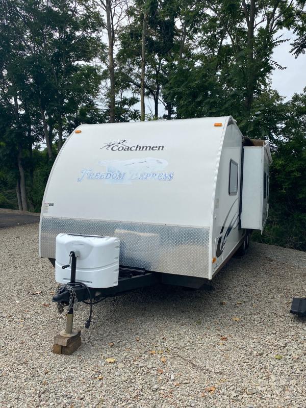 2010 Coachmen Coachmen 290BHS Travel Trailer RV 2010 Coachmen Coachmen 290BHS Travel Trailer RV