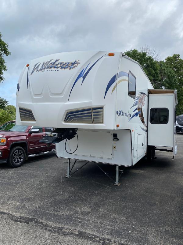2012 Forest River wildcat 311thx Other Trailer 2012 Forest River wildcat 311thx Other Trailer