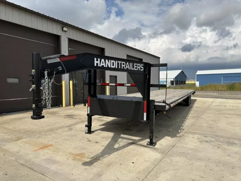 2025 HandiTrailers 24′ Gooseneck Base Trailer \ 14K GVWR, Near Milwaukee, WI