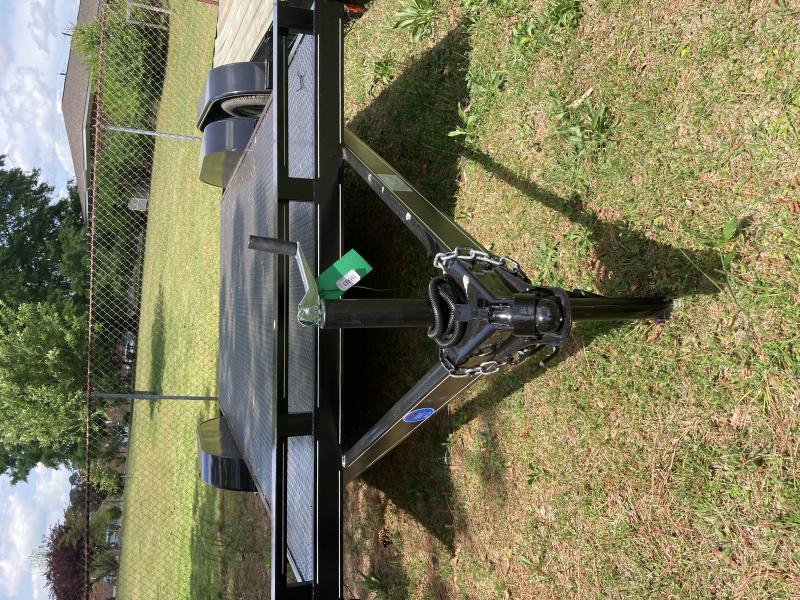 2022 Max Built 82x18ssch Car / Racing Trailer 2022 Max Built 82x18ssch Car / Racing Trailer