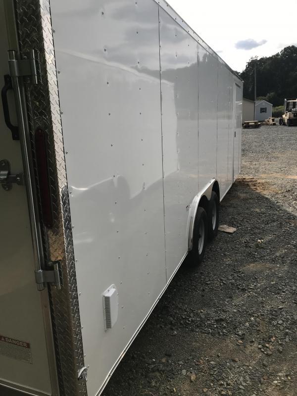 8.5X24 ENCLOSED CARGO TRAILER 8.5X24 ENCLOSED CARGO TRAILER