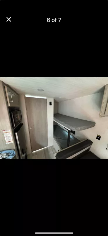 used Fifth Wheel Trailers Keystone RV Springdale for sale, in Mount Shasta, CA Thumbnail 2