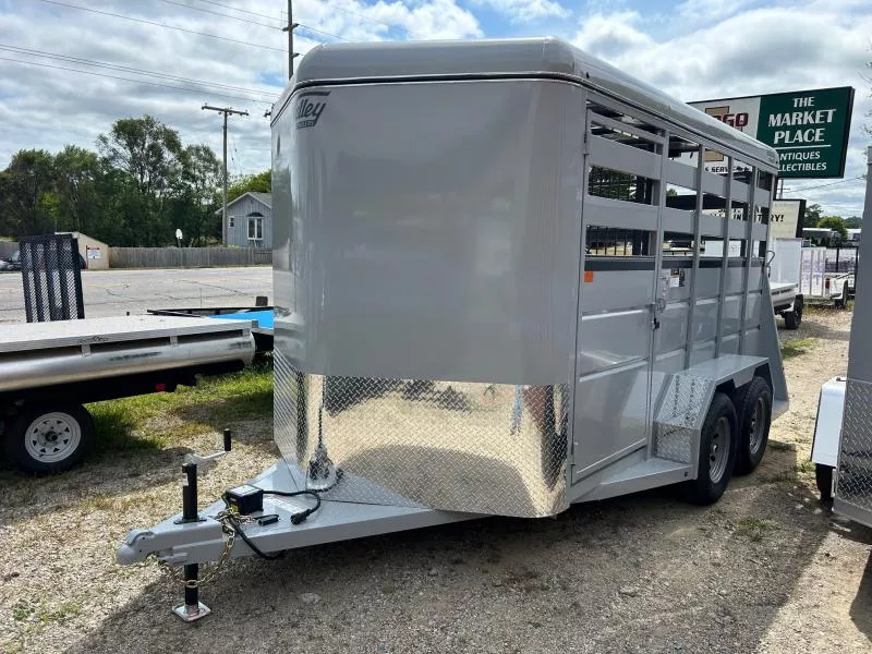 2026 Valley Trailers 2800 Stock Slant BP 7' Stock / Stock Combo Trailer