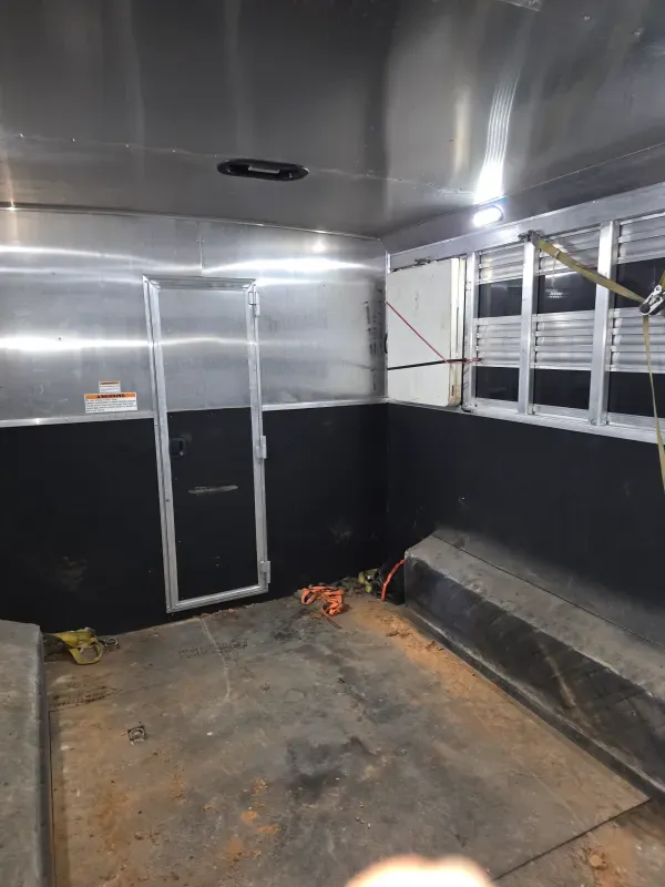 used Stock / Stock Combo Trailers Lakota  for sale, in Cleveland, GA Thumbnail 10