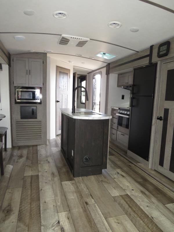 used Travel Trailers Keystone RV Outback Ultra Lite for sale, in Albany, OR Thumbnail 12