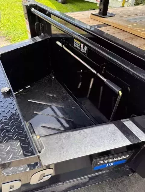 new Equipment / Flatbed Trailers Diamond C Trailers  for sale, in Miami, FL Thumbnail 3