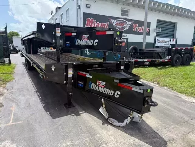 new Equipment / Flatbed Trailers Diamond C Trailers  for sale, in Miami, FL Thumbnail 5
