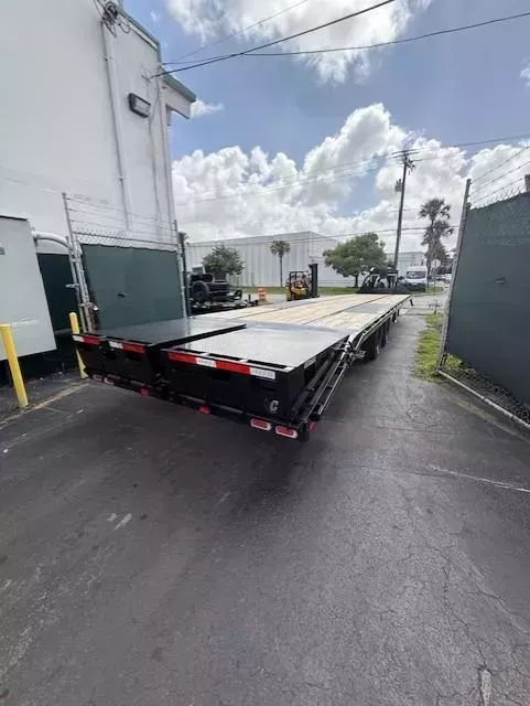 new Equipment / Flatbed Trailers Diamond C Trailers  for sale, in Miami, FL Thumbnail 8