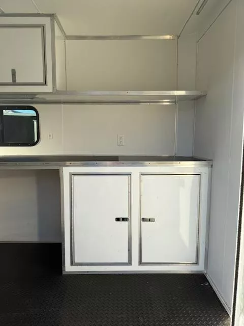 used Office / Fiber Optic Trailers Forest River  for sale, in Miami, FL Thumbnail 11