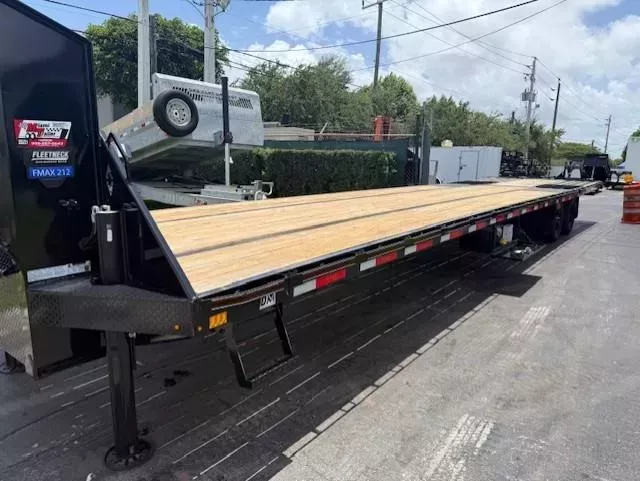 new Equipment / Flatbed Trailers Diamond C Trailers  for sale, in Miami, FL Thumbnail 6
