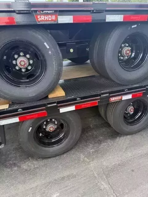 new Equipment / Flatbed Trailers Diamond C Trailers  for sale, in Miami, FL Thumbnail 12