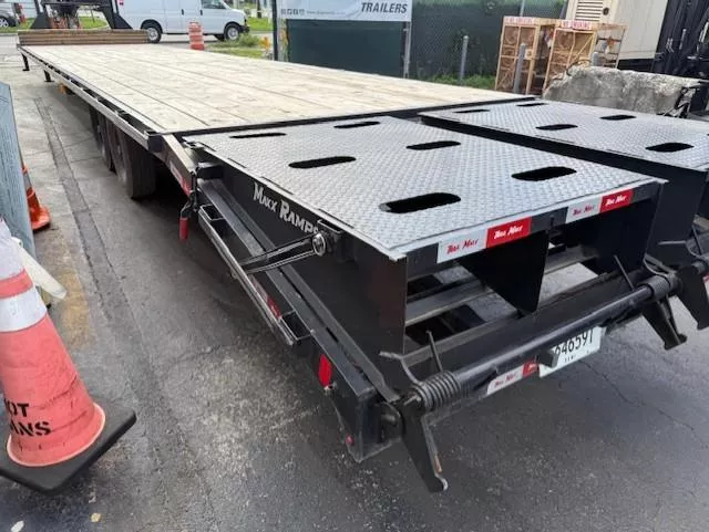 used Equipment / Flatbed Trailers TrailMax  for sale, in Miami, FL Thumbnail 6