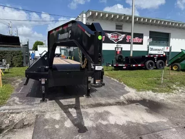 new Equipment / Flatbed Trailers Diamond C Trailers  for sale, in Miami, FL Thumbnail 13