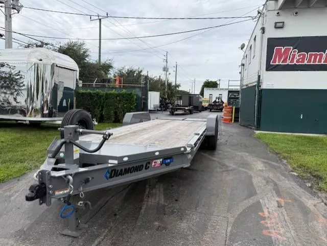 new Equipment / Flatbed Trailers Diamond C Trailers  for sale, in Miami, FL Thumbnail 3