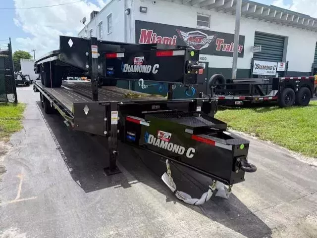 new Equipment / Flatbed Trailers Diamond C Trailers  for sale, in Miami, FL Thumbnail 5