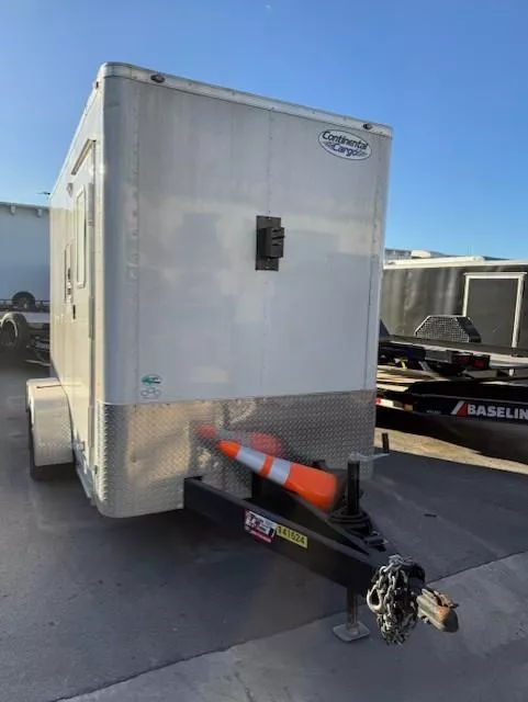 used Office / Fiber Optic Trailers Forest River  for sale, in Miami, FL Thumbnail 4