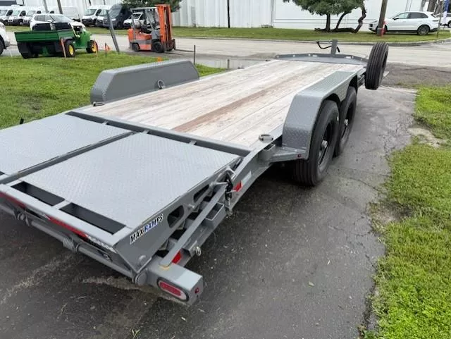 new Equipment / Flatbed Trailers Diamond C Trailers  for sale, in Miami, FL Thumbnail 6