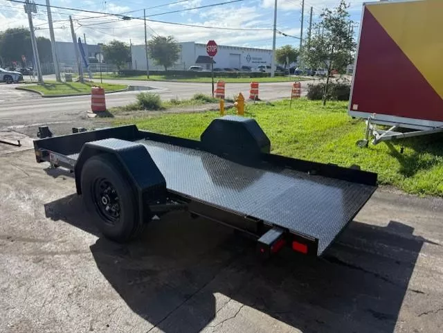 new Equipment / Flatbed Trailers Diamond C Trailers  for sale, in Miami, FL Thumbnail 5