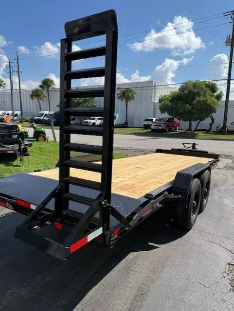 new Equipment / Flatbed Trailers Diamond C Trailers  for sale, in Miami, FL Thumbnail 6