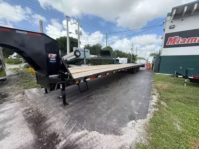new Equipment / Flatbed Trailers Diamond C Trailers  for sale, in Miami, FL Thumbnail 5