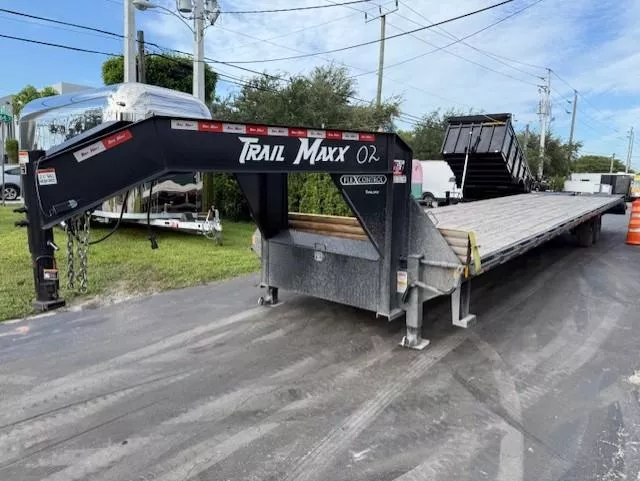 used Equipment / Flatbed Trailers TrailMax  for sale, in Miami, FL Thumbnail 4