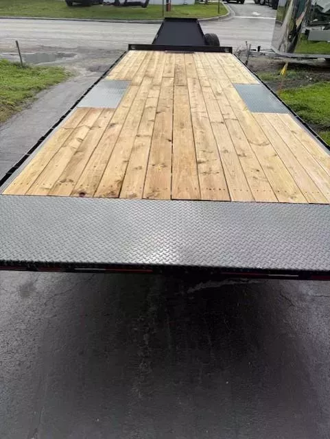 new Equipment / Flatbed Trailers Diamond C Trailers  for sale, in Miami, FL Thumbnail 9