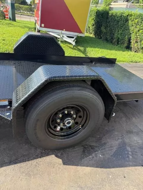 new Equipment / Flatbed Trailers Diamond C Trailers  for sale, in Miami, FL Thumbnail 4