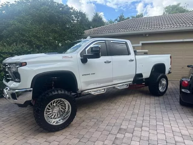 used Other Trucks Chevrolet  for sale, in Miami, FL Thumbnail 2