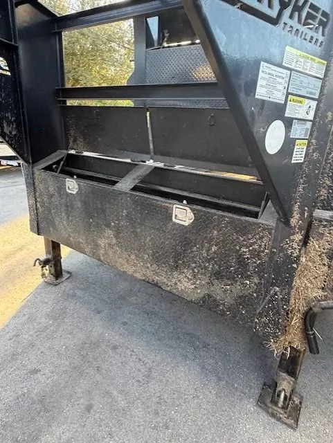 used Equipment / Flatbed Trailers Stryker Trailers  for sale, in Miami, FL Thumbnail 3