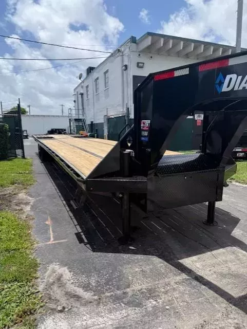 new Equipment / Flatbed Trailers Diamond C Trailers  for sale, in Miami, FL Thumbnail 5