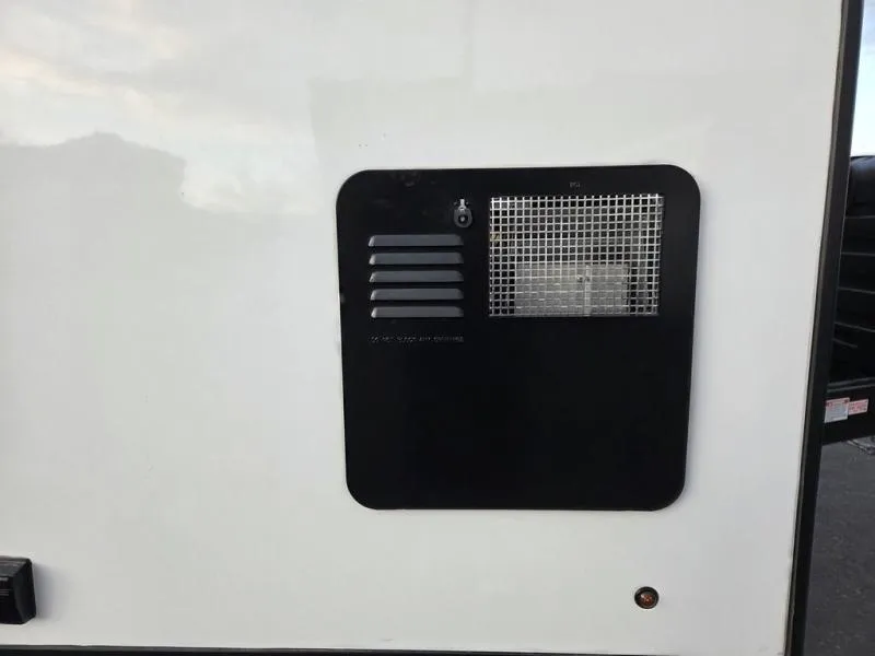 new Toy Haulers Raynger  for sale, in Draper, UT Thumbnail 16