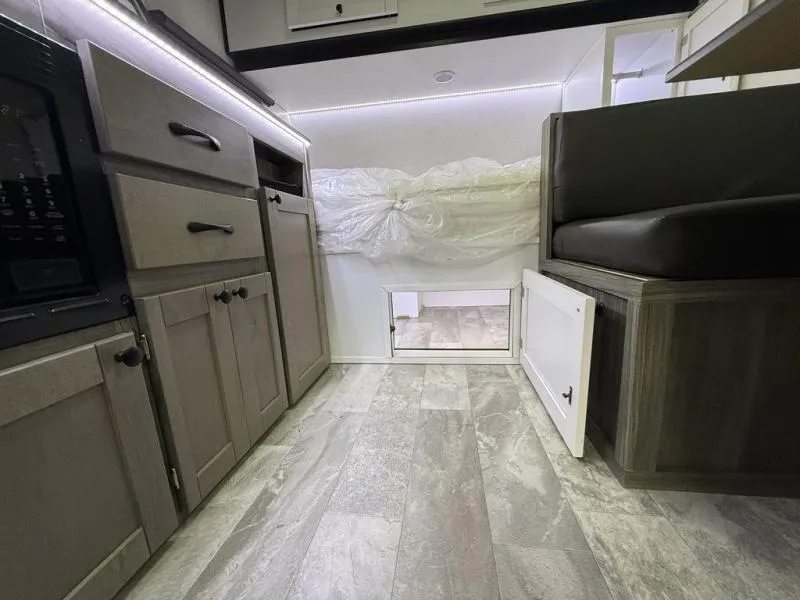 new Toy Haulers TrailManor  for sale, in Draper, UT Thumbnail 69