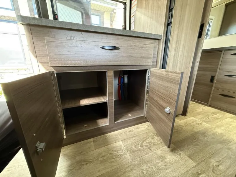 used Travel Trailers Mars  for sale, in Draper, UT Thumbnail 43