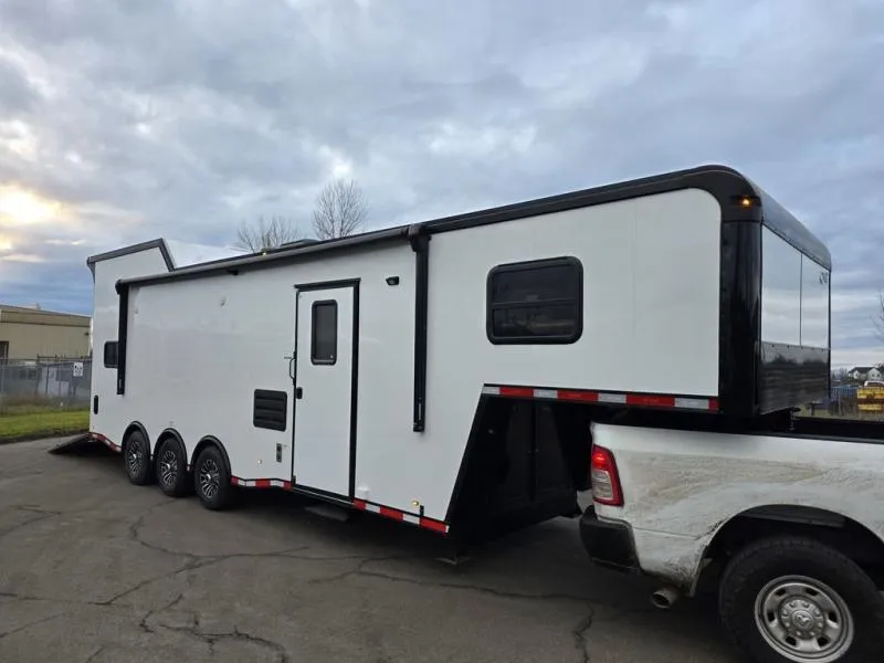 new Toy Haulers Raynger  for sale, in Draper, UT Thumbnail 9