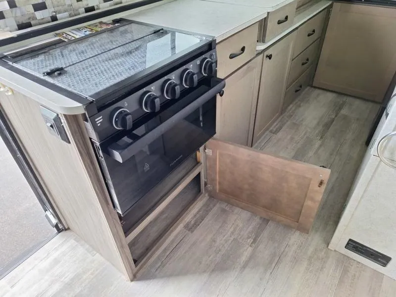 new Cargo (Enclosed) Trailers TrailManor  for sale, in Draper, UT Thumbnail 63