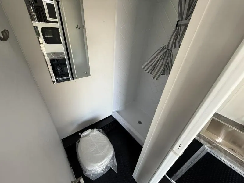 new Cargo (Enclosed) Trailers Stealth Trailers  for sale, in Draper, UT Thumbnail 70