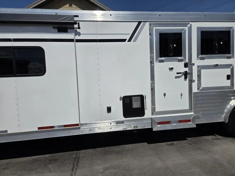 new Horse Trailers SMC Horse Trailers  for sale, in Draper, UT Thumbnail 18