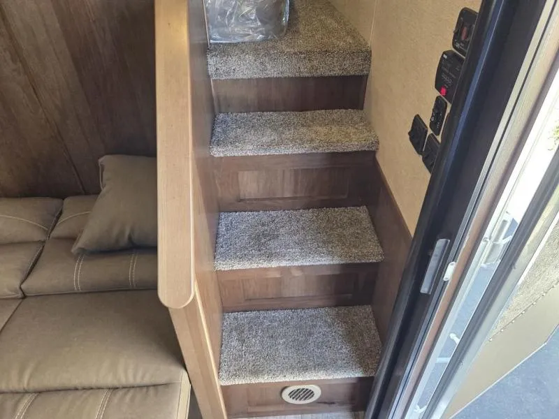 new Horse Trailers SMC Horse Trailers  for sale, in Draper, UT Thumbnail 114