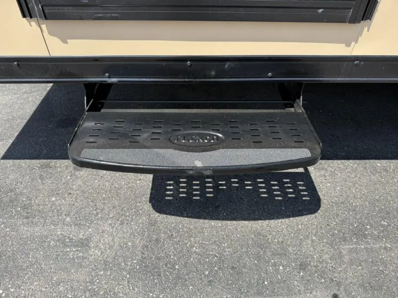 new Toy Haulers Raynger  for sale, in Draper, UT Thumbnail 17