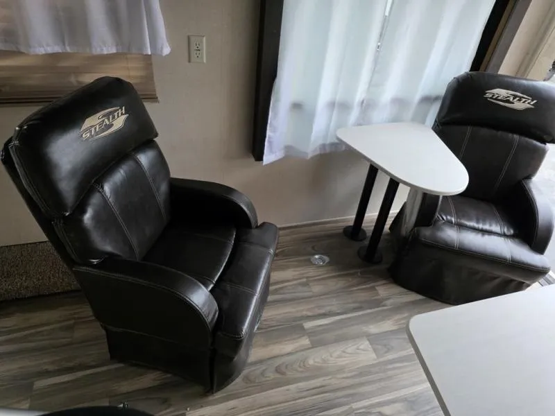 used Toy Haulers Forest River  for sale, in Draper, UT Thumbnail 27