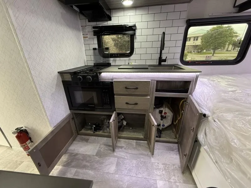 new Toy Haulers TrailManor  for sale, in Draper, UT Thumbnail 65