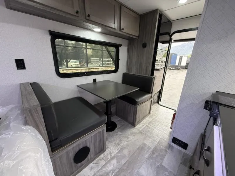 new Toy Haulers TrailManor  for sale, in Draper, UT Thumbnail 75