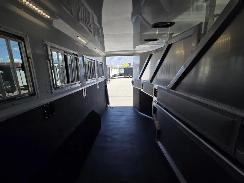 new Horse Trailers SMC Horse Trailers  for sale, in Draper, UT Thumbnail 49