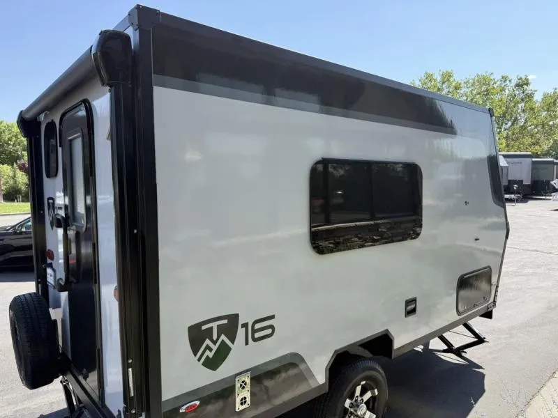 new Travel Trailers TrailManor  for sale, in Draper, UT Thumbnail 36