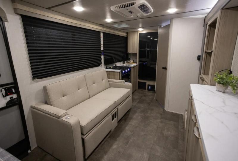 new Travel Trailers Forest River Salem FSX for sale, in Hayward, WI Thumbnail 6